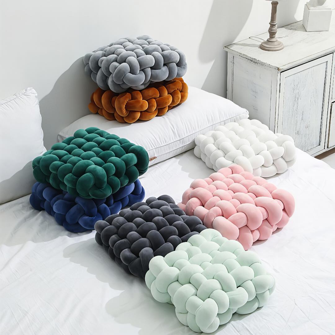 LunaLounge™ - Twisted Cushion